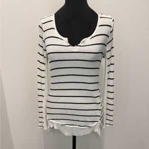 Women's Striped Knit Top - Black & White